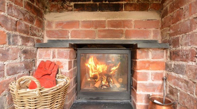 Photo of 4 Bed in Llandinam