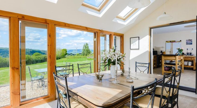 Photo of 4 Bed in Llandinam