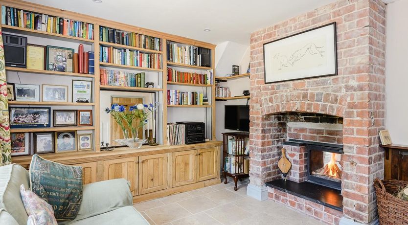 Photo of 4 Bed in Llandinam