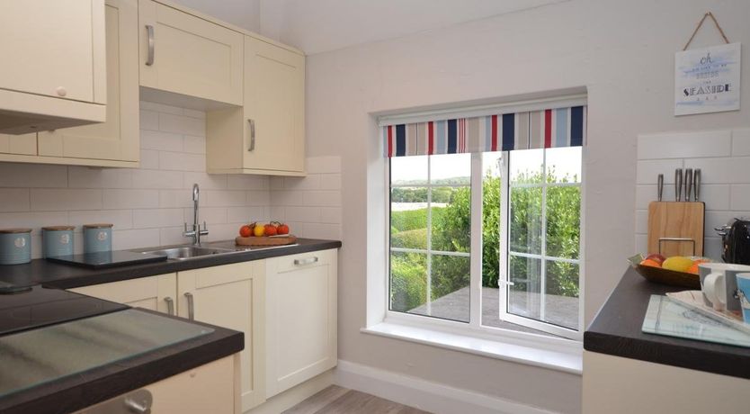 Photo of 1 Bed in Blue Anchor