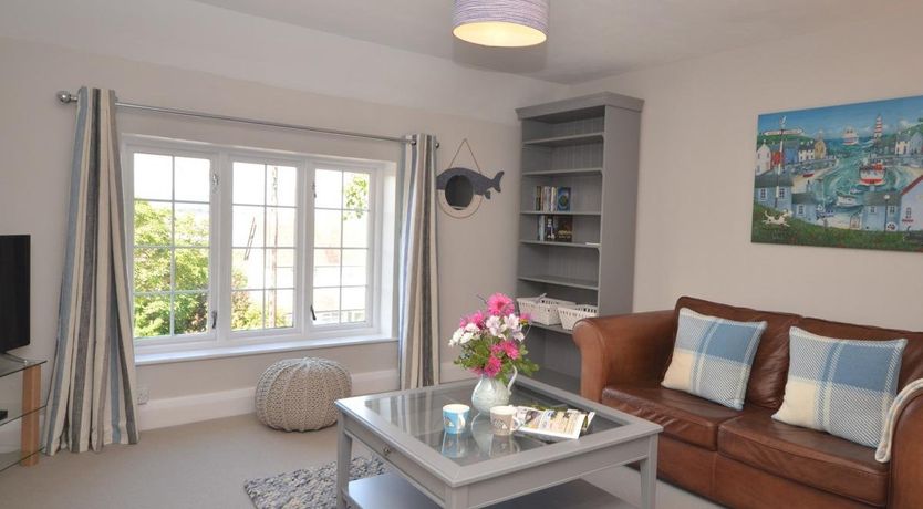 Photo of 1 Bed in Blue Anchor