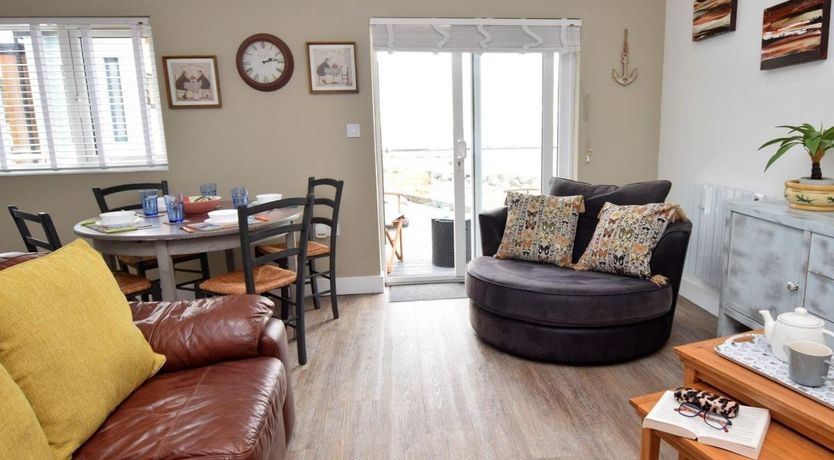 Photo of 3 Bed in Ferryside