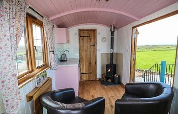 Llety'r Bugail Holiday Cottage