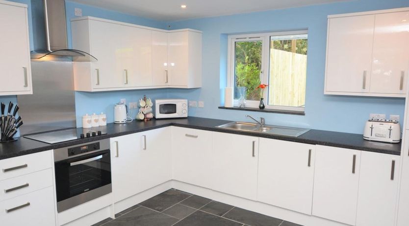 Photo of 3 Bed in Darite