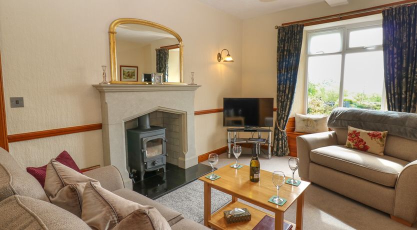 Photo of Longwell House