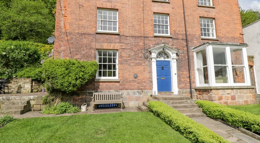 Photo of Viaduct House