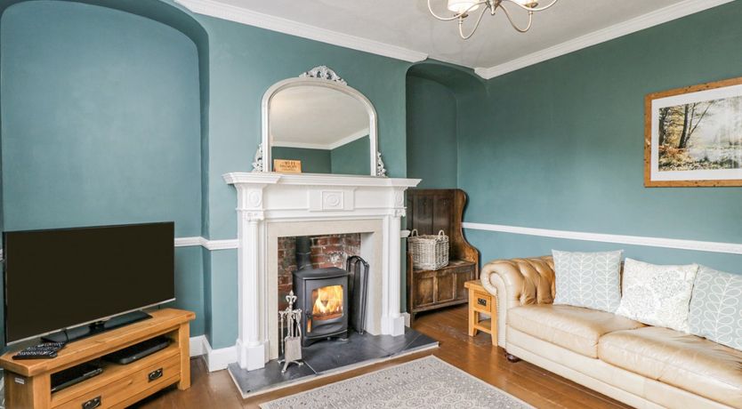 Photo of Viaduct House