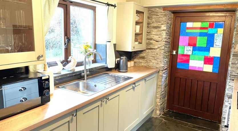 Photo of 3 Bed in Padstow