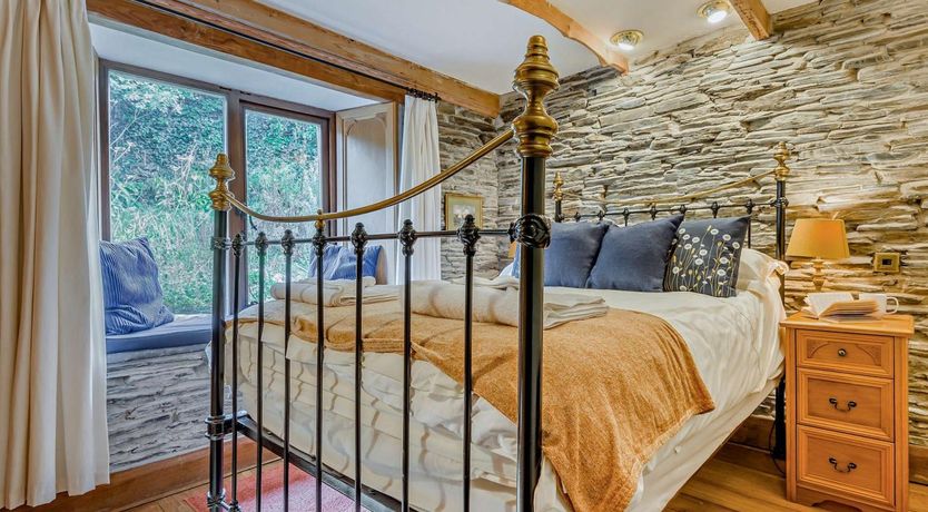 Photo of 3 Bed in Padstow