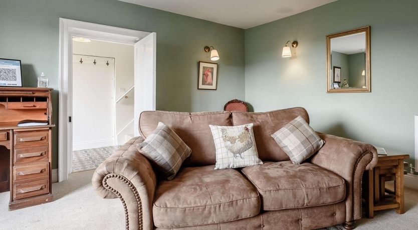 Photo of 1 Bed in Fairy Cross