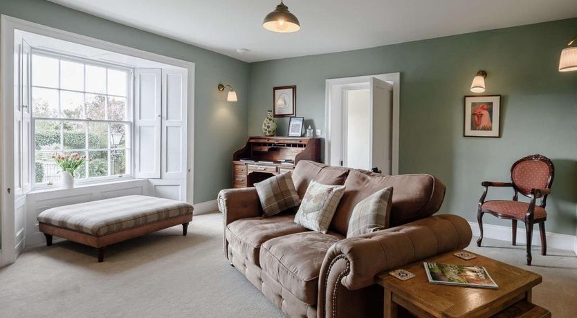 Photo of 1 Bed in Fairy Cross