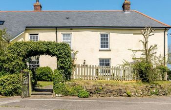 1 Bed in Fairy Cross Holiday Cottage