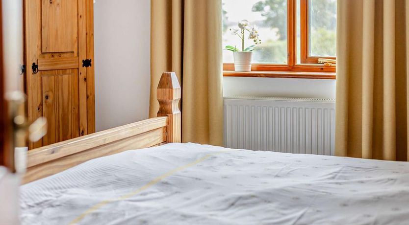 Photo of 2 Bed in Pyworthy