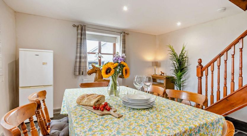 Photo of 2 Bed in Pyworthy