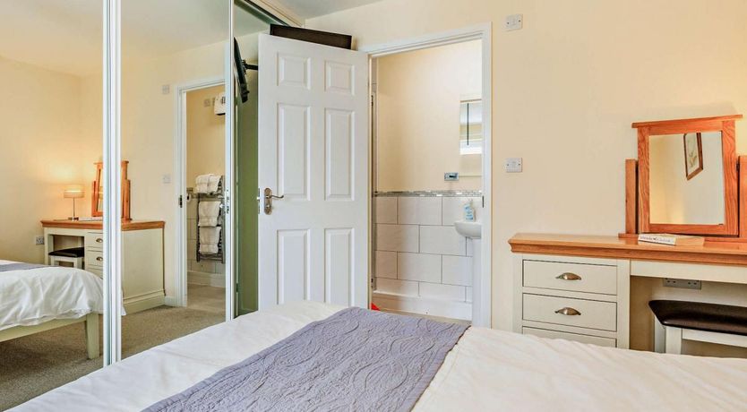 Photo of 3 Bed in Hartland