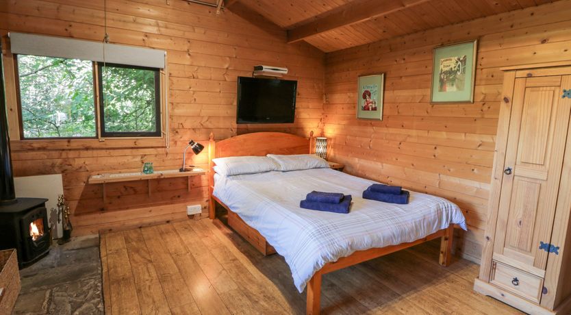 Photo of The Log Cabin