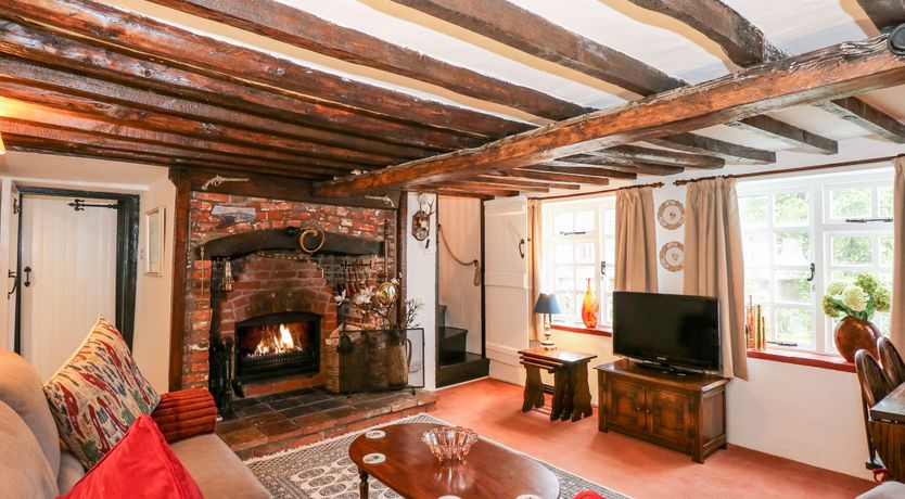 Photo of Hollyhedge Cottage