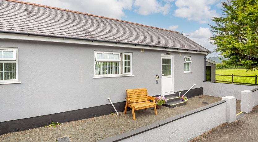 Photo of 3 Black Horse Cottages