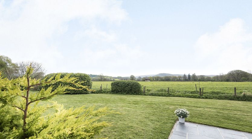 Photo of 2 Siluria Cottage