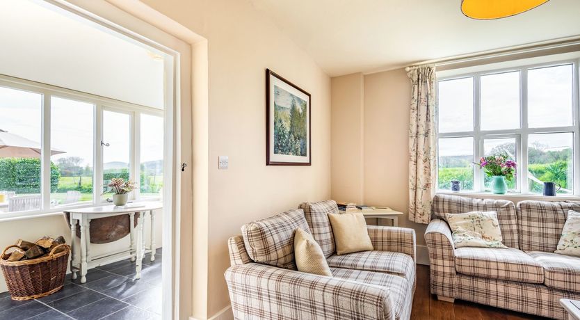 Photo of 2 Siluria Cottage