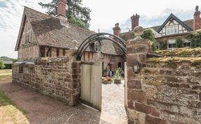 Photo of Courtyard Cottage