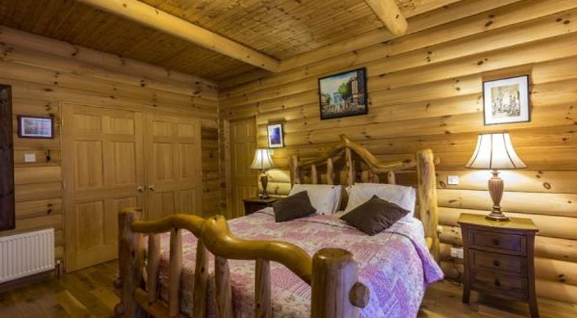 Photo of Luxury Log Cabin