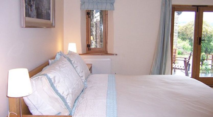 Photo of Nutcombe Barn