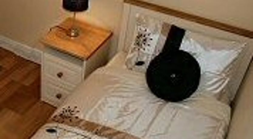 Photo of Henry Court Town House