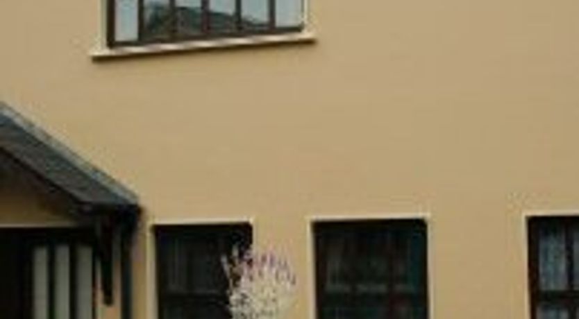 Photo of Henry Court Town House