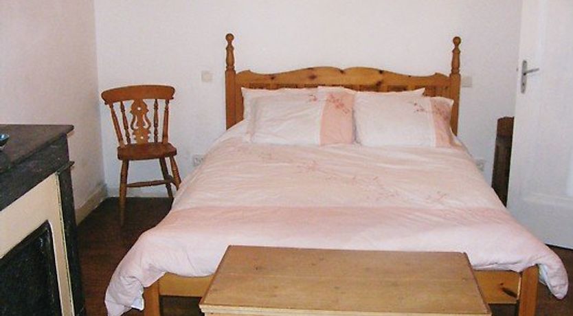 Photo of Cuxac Village Cottage 