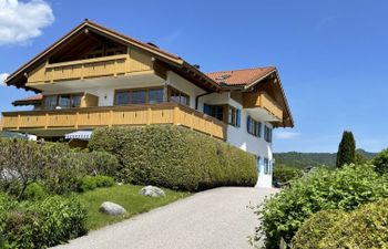 Flösserstrasse Holiday Home