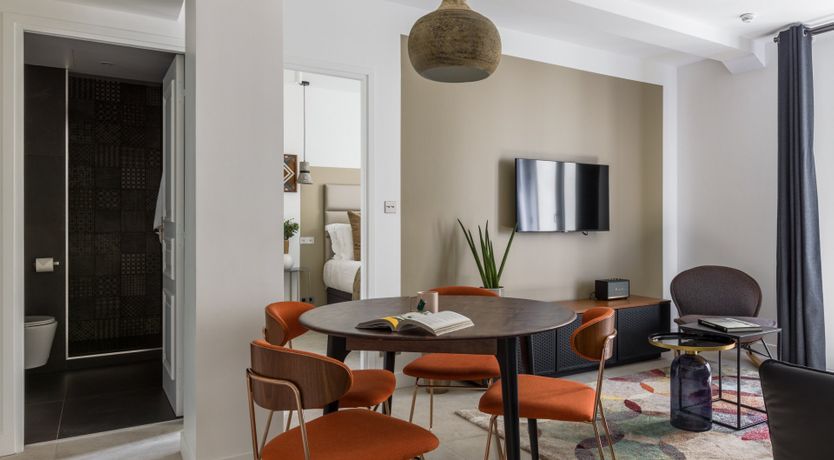 Photo of Golden Sparrow