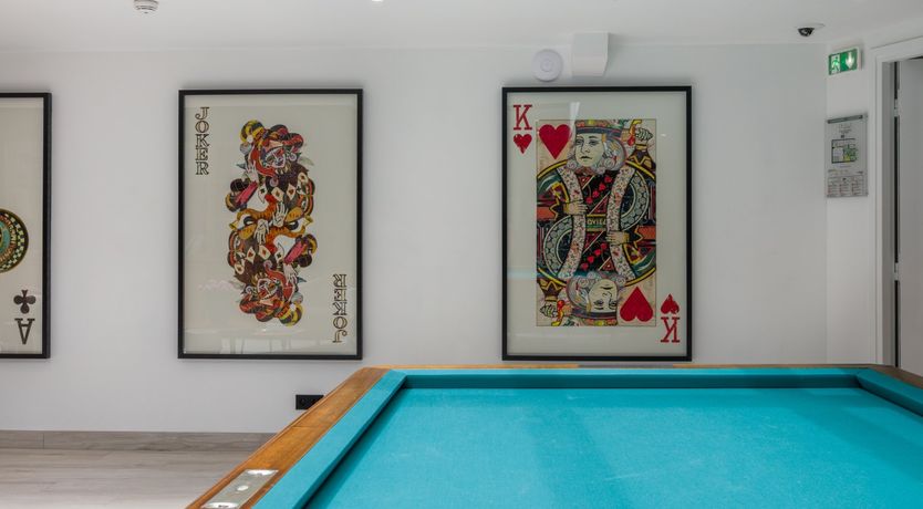 Photo of Golden Sparrow