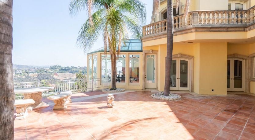 Photo of A-List Atrium