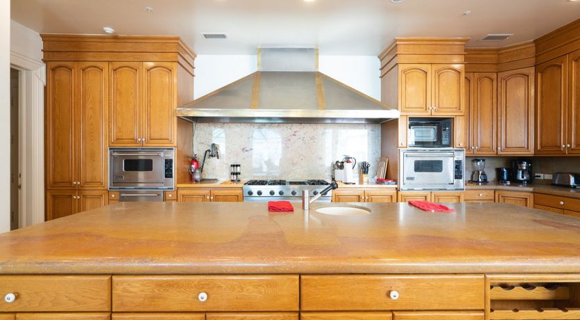 Photo of A-List Atrium