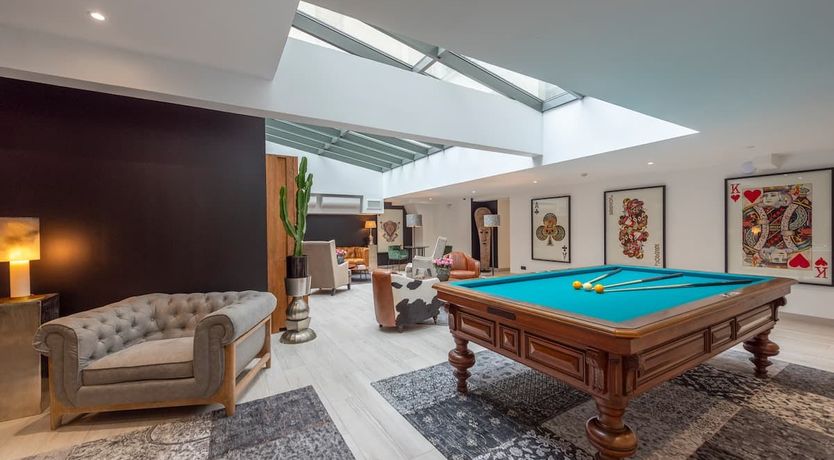 Photo of Antoinette's Cosy