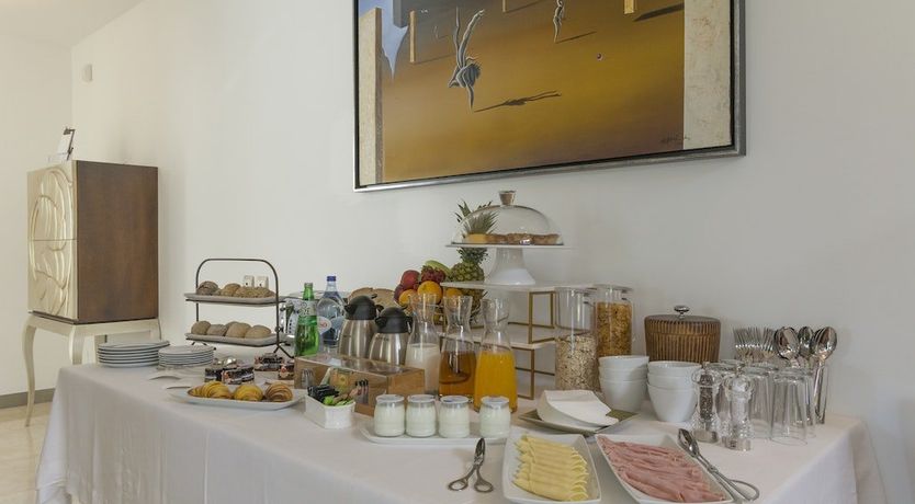 Photo of Modern Botanica