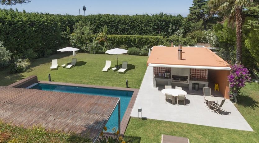 Photo of Modern Botanica