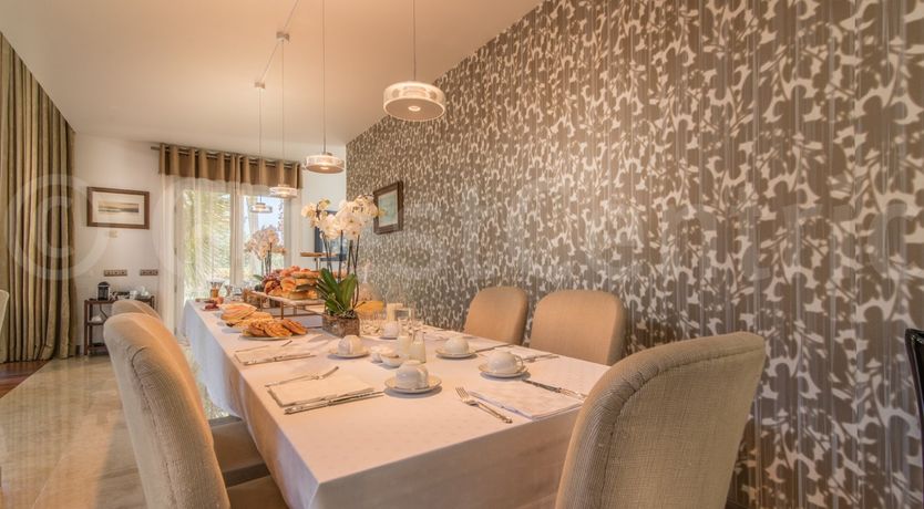 Photo of Modern Botanica