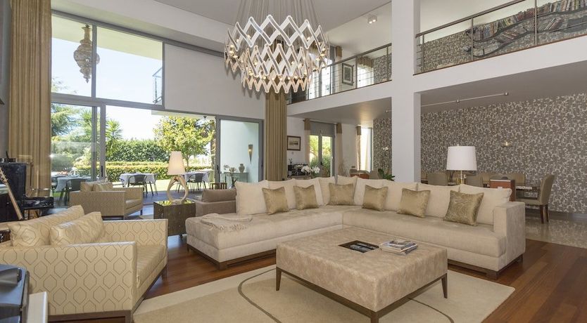 Photo of Modern Botanica