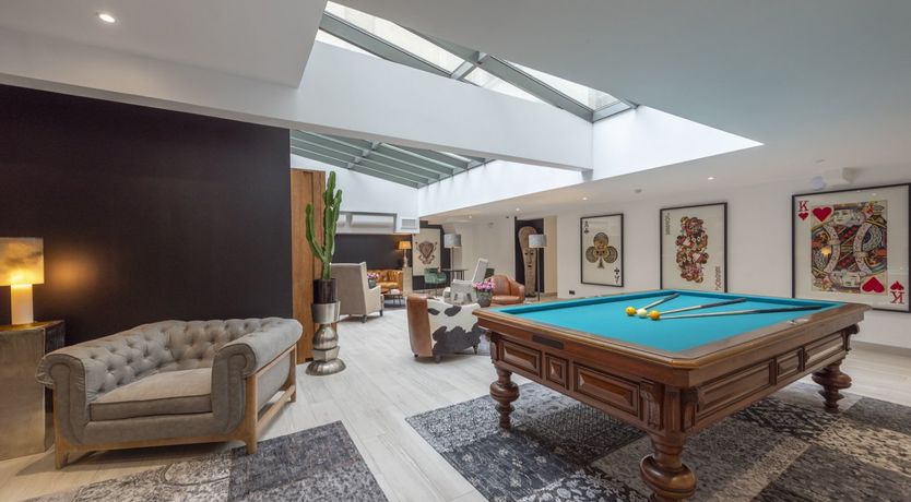 Photo of Sage and Thyme