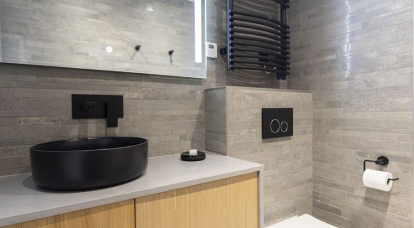 Photo of Sage and Thyme