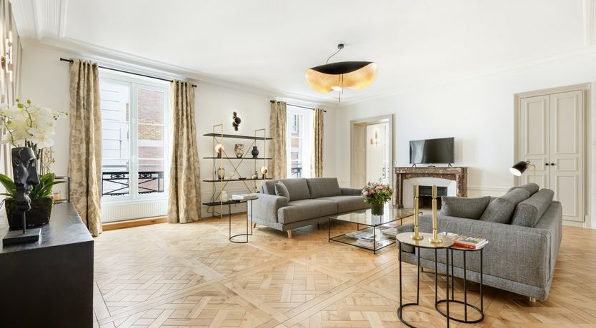 Photo of L'Accordéoniste