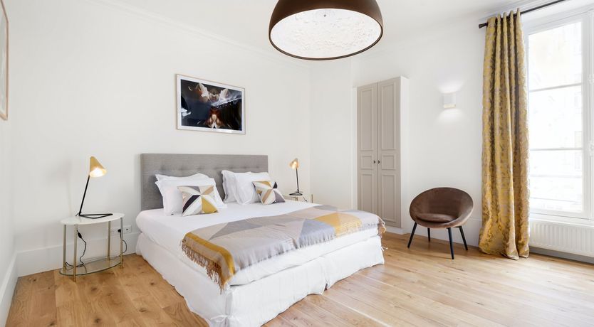 Photo of L'Accordéoniste