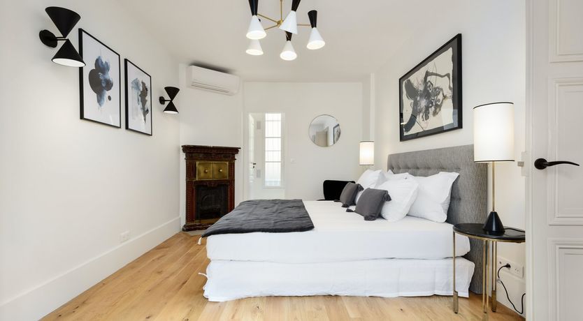 Photo of L'Accordéoniste