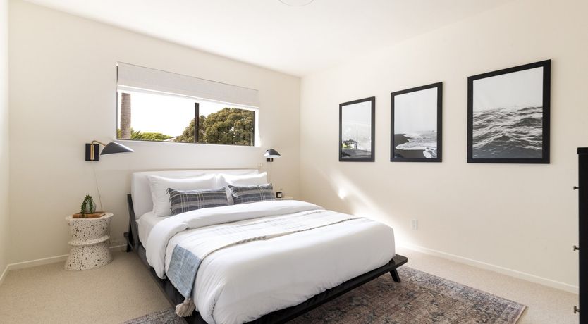 Photo of California Beamin'