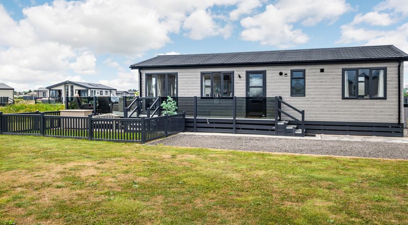 Photo of Number 8 Lakes View