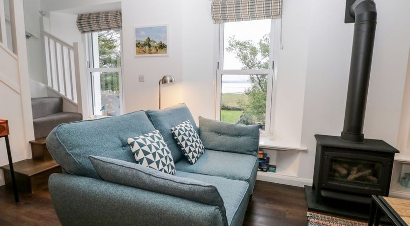 Photo of Moorhurst Cottage