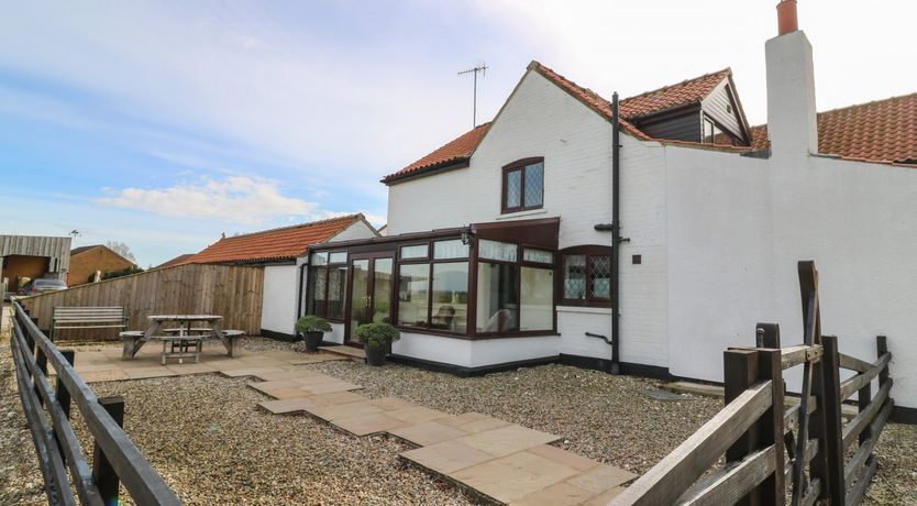 Photo of Farm Cottage