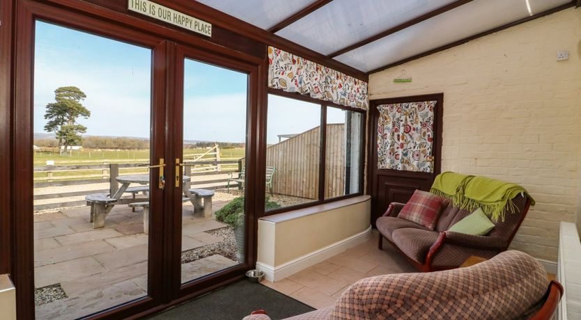 Photo of Farm Cottage